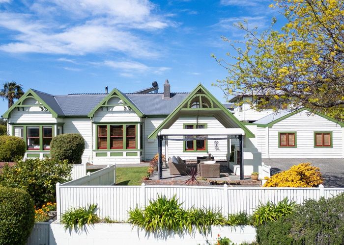  at 119 Chaucer Road North, Hospital Hill, Napier, Hawke's Bay