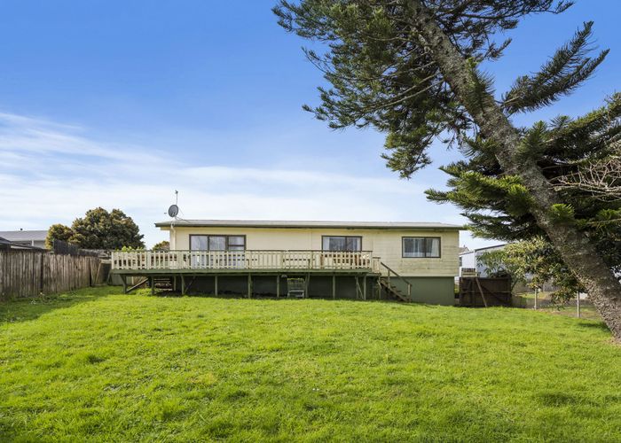  at 230 Mahia Road, Weymouth, Auckland