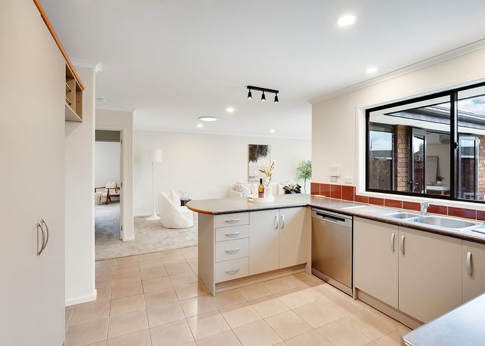  at 10 Wiltshire Drive, Huntington, Hamilton, Waikato