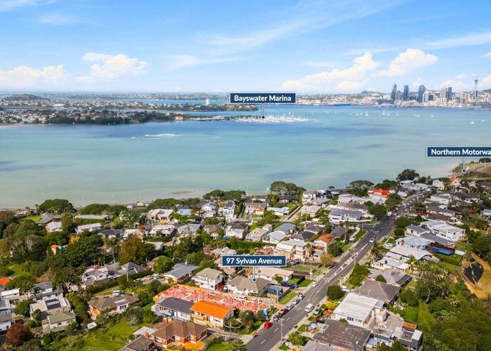  at 97 Sylvan Avenue, Northcote, North Shore City, Auckland