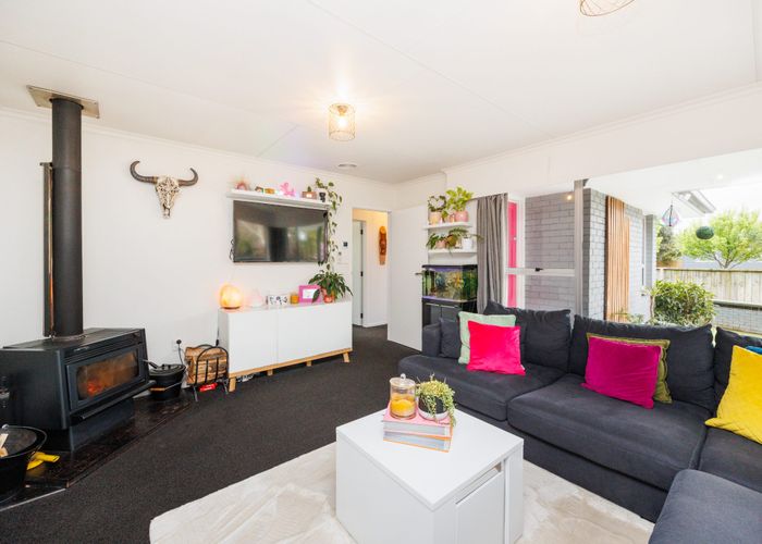  at 10 Adams Place, Kelvin Grove, Palmerston North, Manawatu / Whanganui