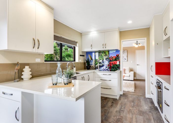  at 16 Glendale Drive, Dinsdale, Hamilton, Waikato