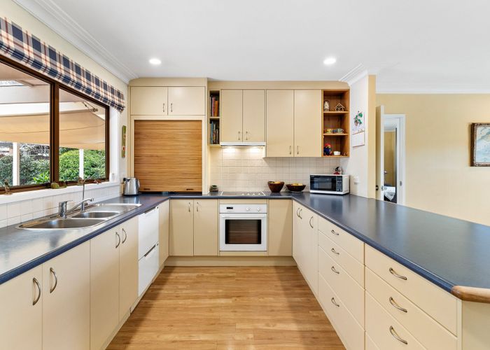  at 4 Indus Place, Half Moon Bay, Manukau City, Auckland