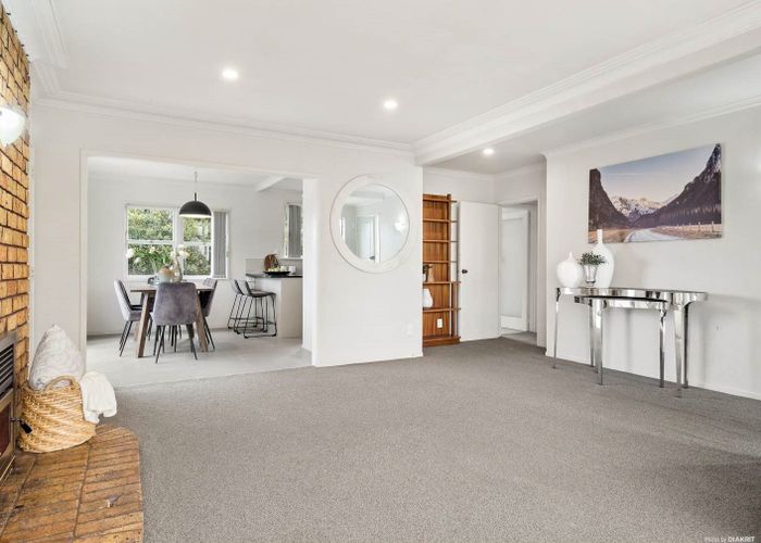  at 38 Edgeworth Road, Glenfield, North Shore City, Auckland