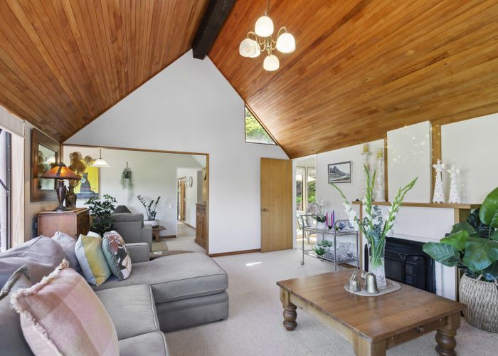  at 25 Thatcher Crescent, Crofton Downs, Wellington