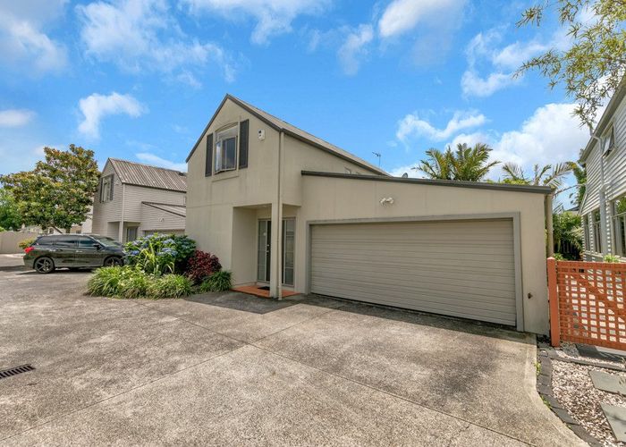  at 22S Mead Street, Avondale, Auckland