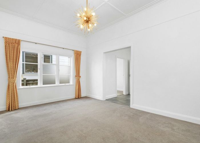  at 8 Hector Street, Petone, Lower Hutt, Wellington