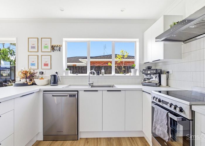  at 12 Kakaho Drive, Tawhero, Whanganui, Manawatu / Whanganui