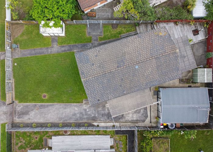  at 9 De Quincey Terrace, Highland Park, Manukau City, Auckland