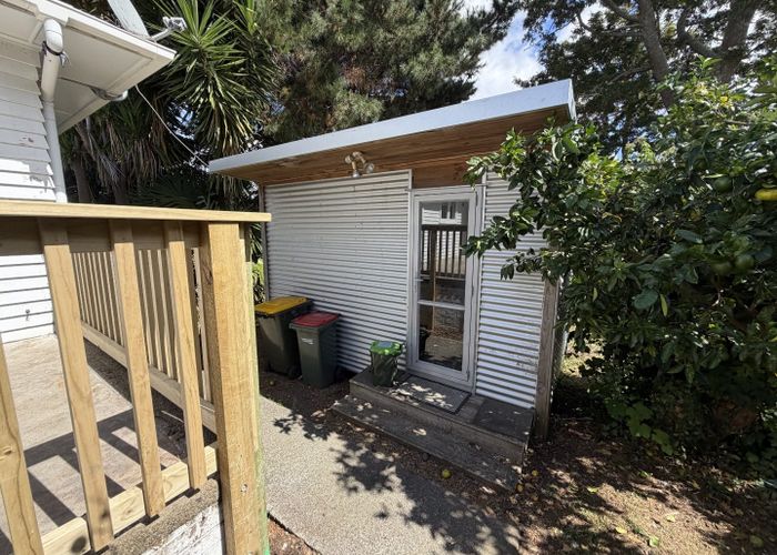  at 9 Dreadon Rd, Manurewa, Manukau City, Auckland