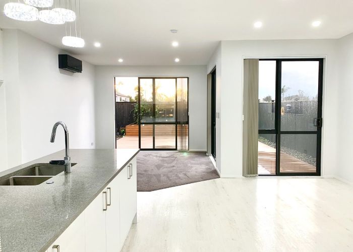  at 8 Pihoihoi Place, Hobsonville, Waitakere City, Auckland