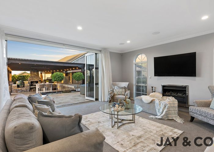  at 3 Briar Lane, Howick