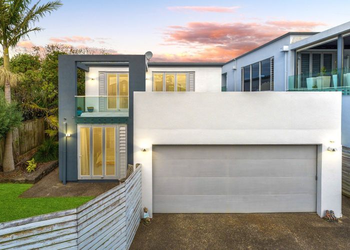  at 2B Aberdeen Road, Campbells Bay, North Shore City, Auckland
