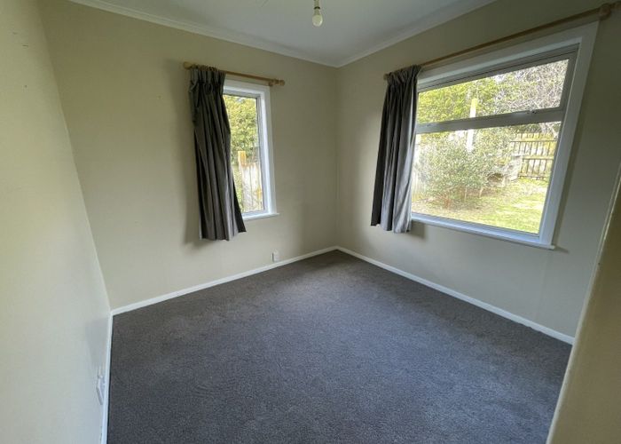  at 9 Mepham Place, Ranui Heights, Porirua, Wellington