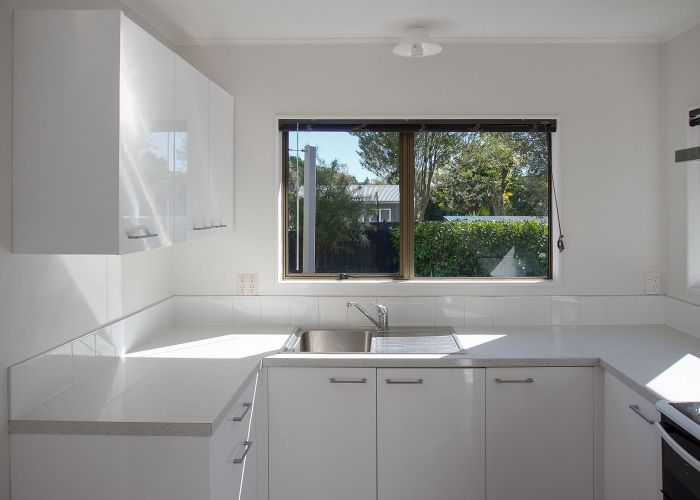  at 2/125 Brook Street, The Brook, Nelson