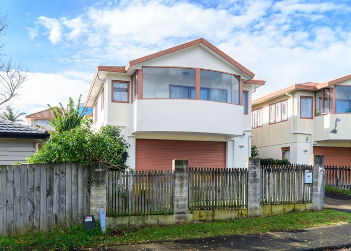  at 16 Victoria Street, Otahuhu, Auckland