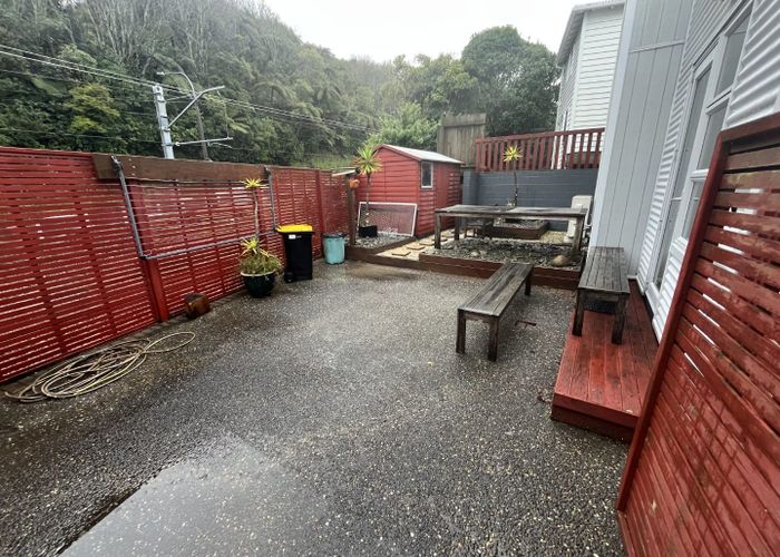  at 4 Poona Street, Khandallah, Wellington, Wellington