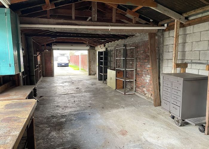  at 4 Heretaunga Square, Silverstream, Upper Hutt, Wellington