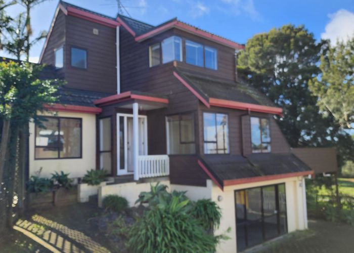  at 18A Charles Fox Place, Saint Johns Park, Auckland City, Auckland