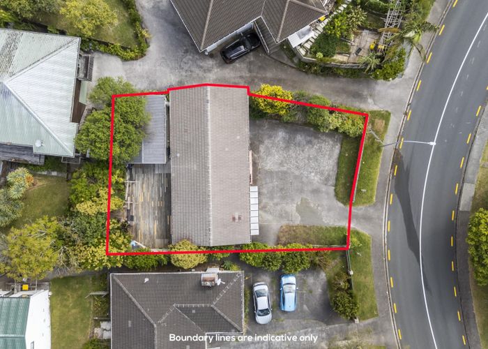 at 2/19-21 Downing Street, Glenfield, North Shore City, Auckland