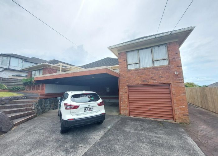  at 8 Beach Road, Mellons Bay, Manukau City, Auckland