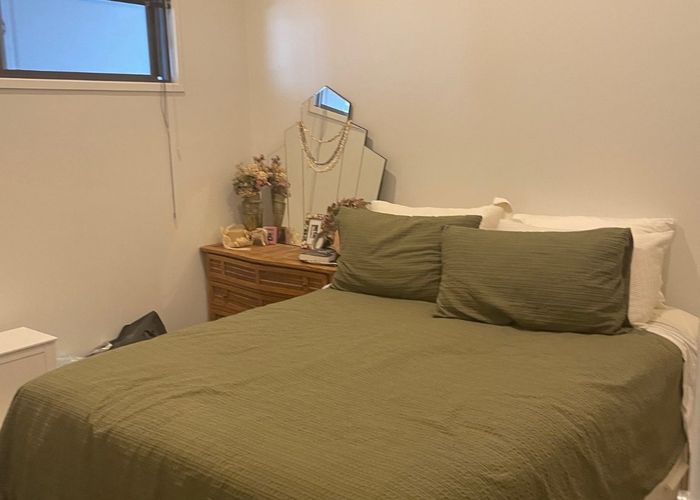  at 302/3 Morningside Drive, Morningside, Auckland City, Auckland