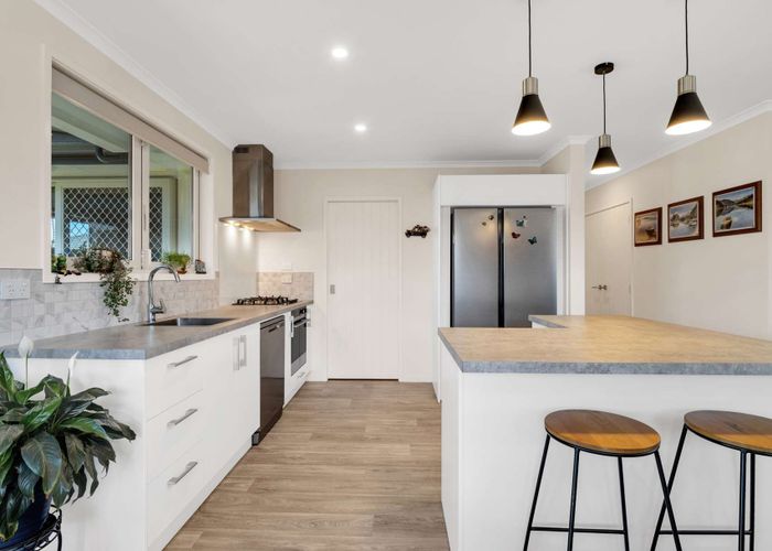  at 17 Morrell Street, Tawhero, Whanganui, Manawatu / Whanganui