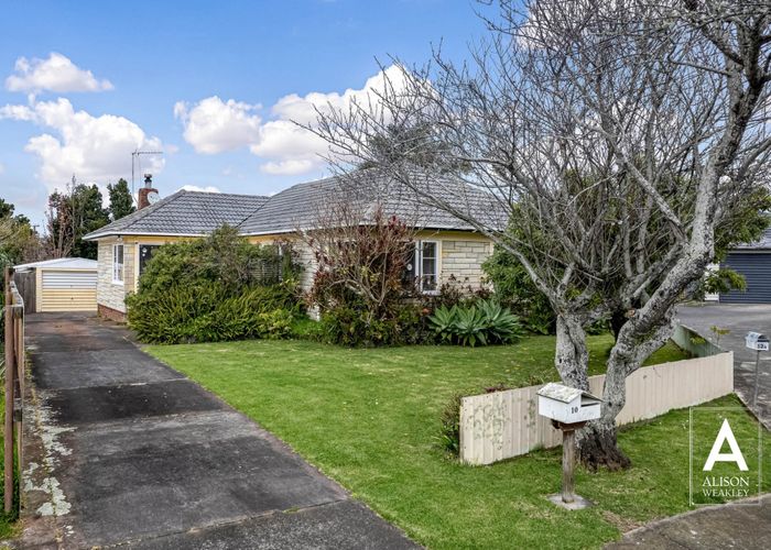  at 10 Malcolm Place, Mangere East, Auckland
