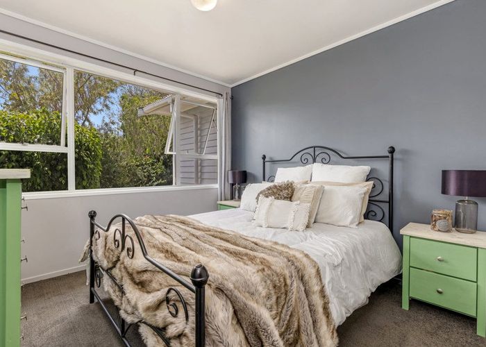  at 11 Goodwin Drive, Rosehill, Papakura, Auckland