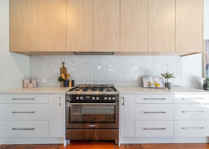  at 15 Plunket Avenue, Petone, Lower Hutt, Wellington