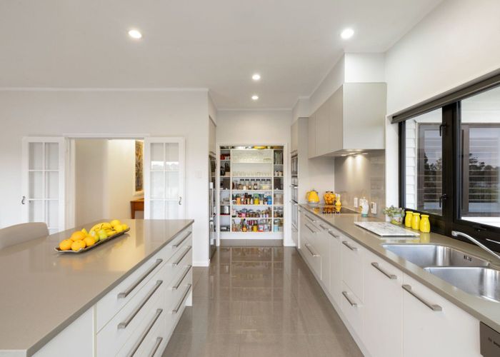  at 150 Lake Crescent, Hamilton Lake, Hamilton, Waikato
