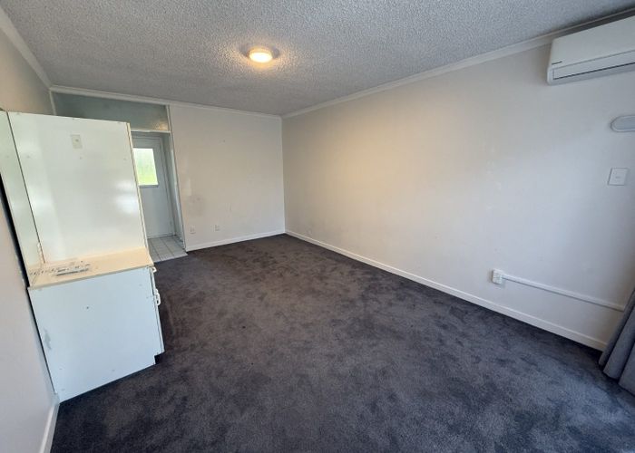  at 5/6 Selcourt Road, Mount Albert, Auckland City, Auckland