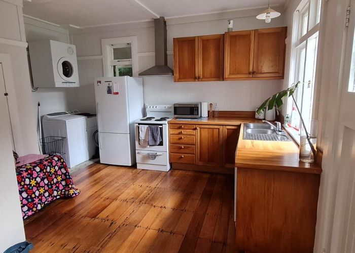  at 29 Curtis St, Karori, Wellington, Wellington