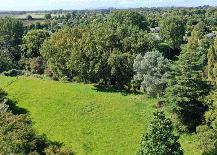 at 114 Windmill Road, Tamahere, Hamilton