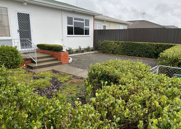  at 2/200 Southampton Street West, Hastings Central, Hastings, Hawke's Bay