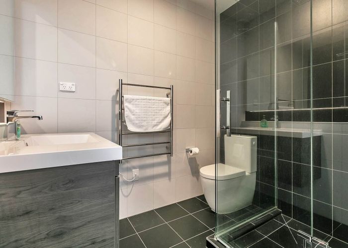  at 410/19 Rawene Road, Birkenhead, North Shore City, Auckland