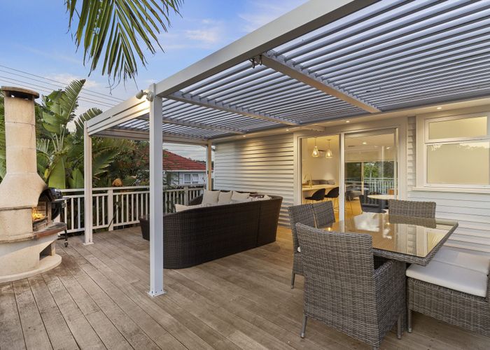  at 35 Chippendale Crescent, Birkdale, Auckland