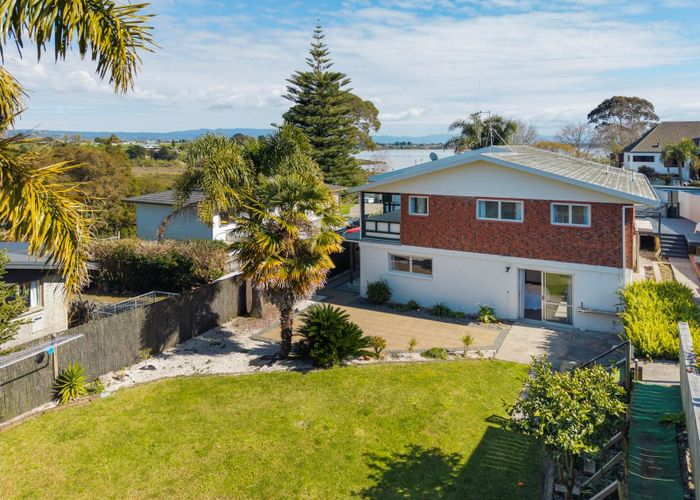  at 86  Princess Road, Bellevue, Tauranga, Bay Of Plenty