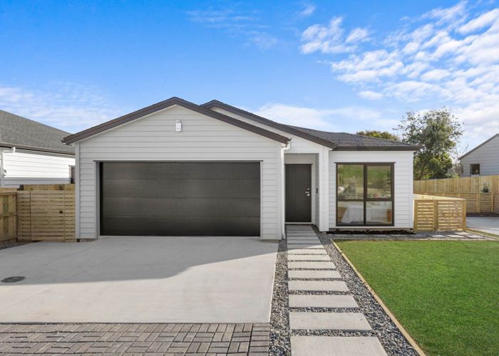  at 3 Mulligan Lane, Opaheke, Papakura, Auckland
