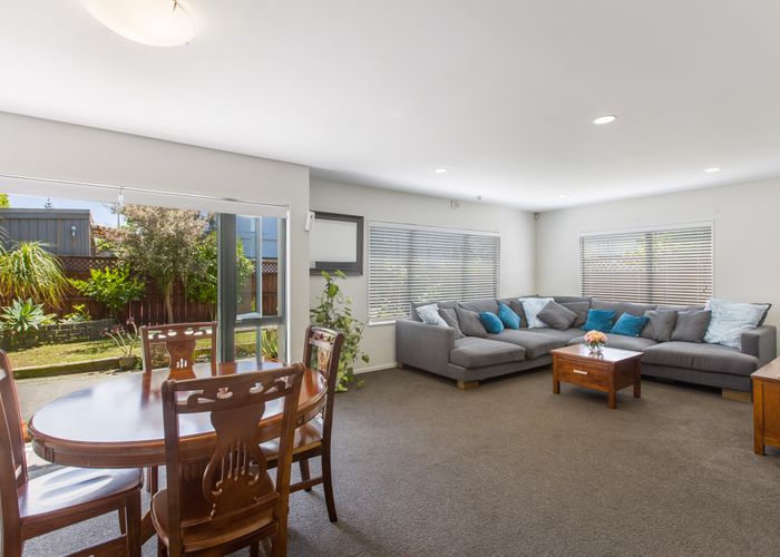  at 24B Roslyn Road, Mount Wellington, Auckland