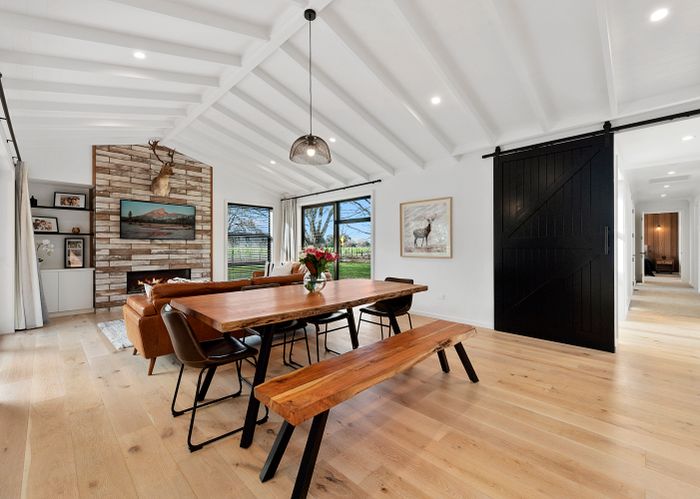  at 9 South Oaks Close, Pukemoremore, Cambridge