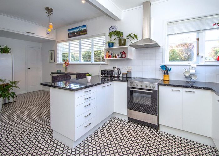  at 35 Tilford Street, Woolston, Christchurch City, Canterbury