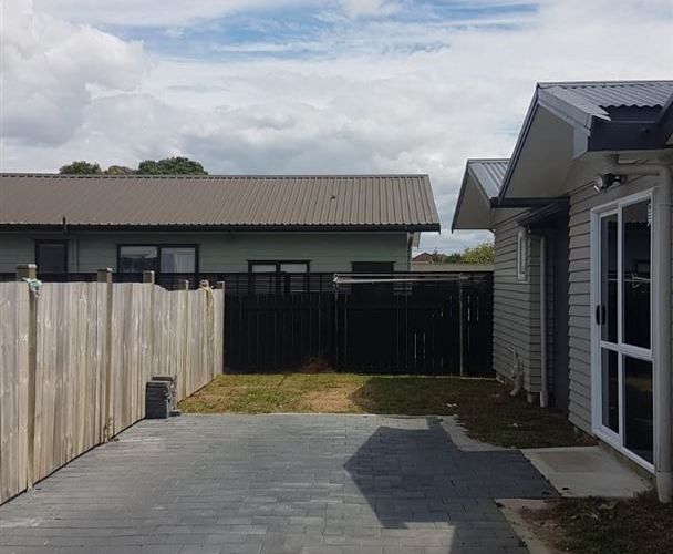  at 33A Hamilton Road, Papatoetoe, Manukau City, Auckland