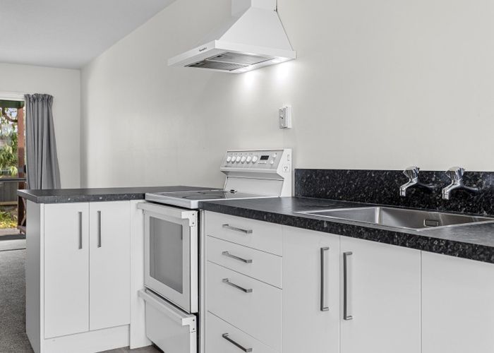  at 2/91 Brougham Street, Addington, Christchurch