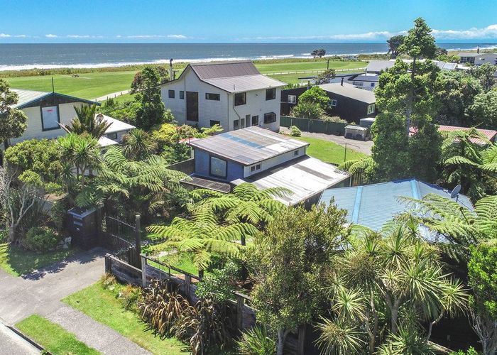  at 3 Kupe Street, Carters Beach, Buller, West Coast
