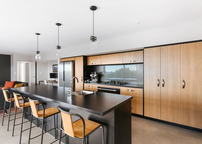  at 7 Greenvale Place, Welcome Bay, Tauranga