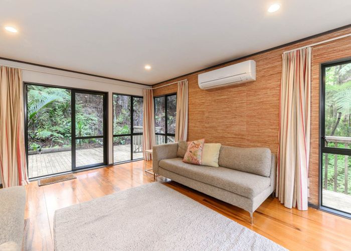  at 8 Kauri Loop Road, Oratia, Waitakere City, Auckland