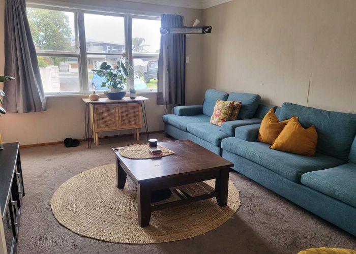  at Awapuni, Gisborne, Gisborne