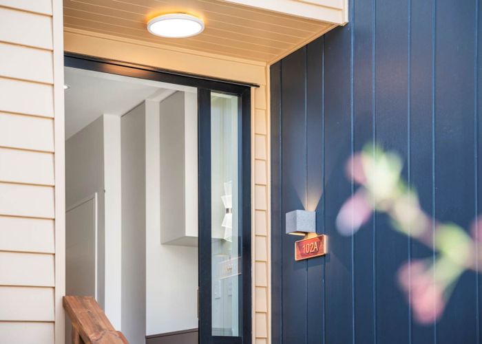  at 102a Te Oneroa Way, Long Bay, North Shore City, Auckland