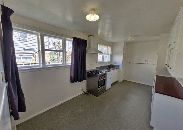  at 2/25 Richardson Road, Mount Albert, Auckland City, Auckland